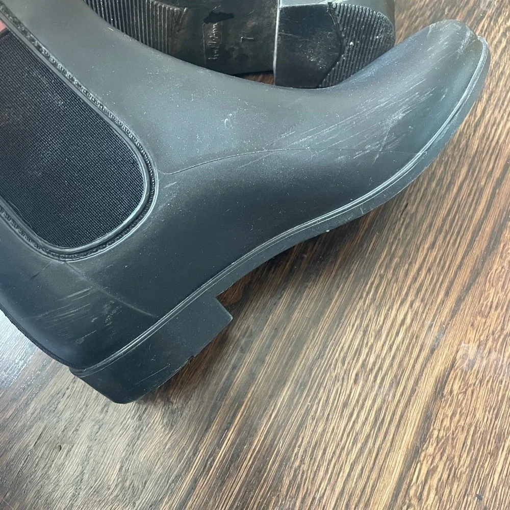 Sam edelman black rain booties